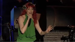 Florence And The Machine - Dog Days Are Over