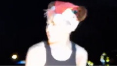 戴着圣诞帽的可爱GD