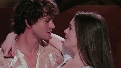 Anne Hathaway - Someboby To Love