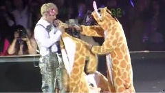 White Christmas & Dancing Out