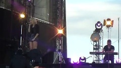 Pixie Lott - Isn't She