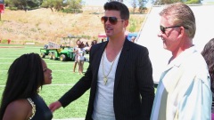 Robin Thicke - Give It 2 U 幕后花絮