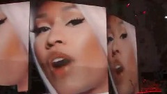 Nicki Minaj - I Don't Give A