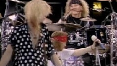 Guns N' Roses - Knocking On Heavens Door