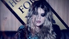 Sky Ferreira - Traces