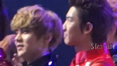 鸟叔颁奖 & Nothing On You 表演