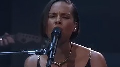 Alicia Keys - Fallin'iTunes Festival