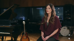 Kacey Musgraves - Day In The Life