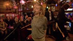 Leslie Clio - Twist The Knife