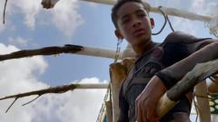 电影 <重返地球>