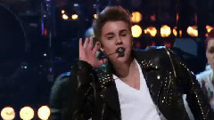 Justin Bieber,Ludacris - All Around The World