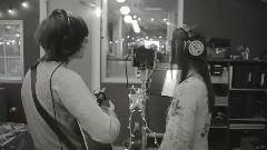 Never Shout Never,Dia Frampton - Under The Mistletoe