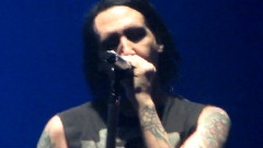 Marilyn Manson - Running To The Edge Of The World