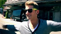 2AM Club - Let Me Down Easy