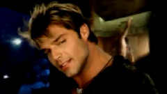 Ricky Martin - She Bangs