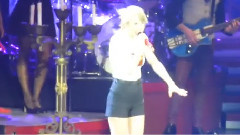 Taylor Swift - Next To Me