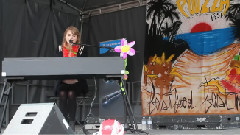 Coeur de Pirate - Place De La Republique