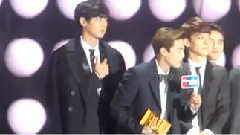 EXO年度艺人奖受赏