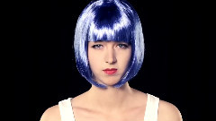 Pixie Paris - ES RAPPELT IM KARTON