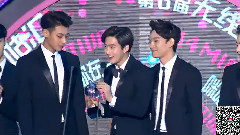 2014年度舞台最佳表现奖:EXO