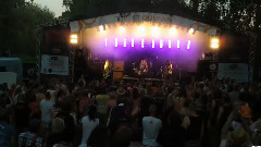 Santa Cruz - We Are The Ones To Fall