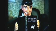 Jim Noir - All Right