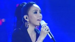 张惠妹 - 我要快乐 & 站在高岗上 & 火