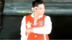 Top & Seungri's Funny Dance (Encore)