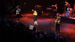 飞儿乐团 - Light Up The Way