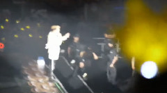 G-Dragon(BigBang) - G-Dragon OOAK In HK Baby and Honey Game