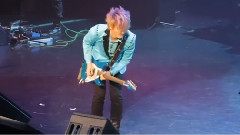 飞儿乐团 - 第十行星