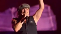 AC/DC - Hells Bells River Plate