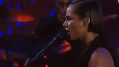 Alicia Keys - Girl On Fire