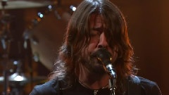Foo Fighters - Walk
