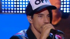 Red Hot Chili Peppers - The Adventures Of Rain Dance Maggie