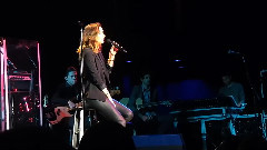 Heart Shaped Wreckage 现场版