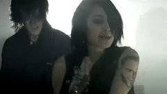 Eyes Set To Kill - Deadly Weapons