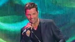 Ricky Martin - The Best Thing About Me Is You RAI3 Italy