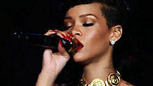 Rihanna - Rihanna - Live 777 Tour In London