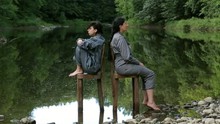 Lady Gaga - The Abramovic Method Practiced 行为艺术