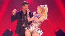 Iggy Azalea,Robin Thicke - EMA2013现场版
