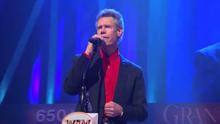 Randy Travis - Three Wooden Crosses 现场版