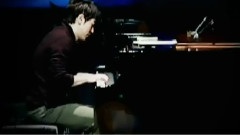 李闰珉 - River Flows In You