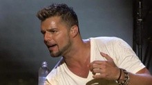 Ricky Martin - Gracias por Pensar en Mi (A Via Lactea) 现场版