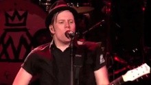 Fall Out Boy - My Songs Know What...