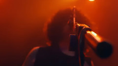 Fall Out Boy - Light Em Up