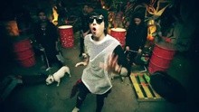Breathe Carolina,Karmin - Bang It Out