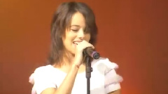 Alizee - 2004法国演唱会