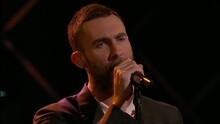 Adam Levine - Diamonds On The Soles Of Her Shoes 美国之声现场版 2015