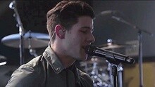 Nick Jonas - Chains Acoustic现场版 2015